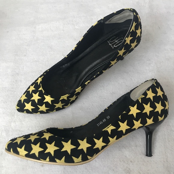 Black suede yellow stars pointy kitten heels pumps - Picture 1 of 5
